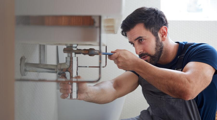 Local expert plumbing services in Tad, WV